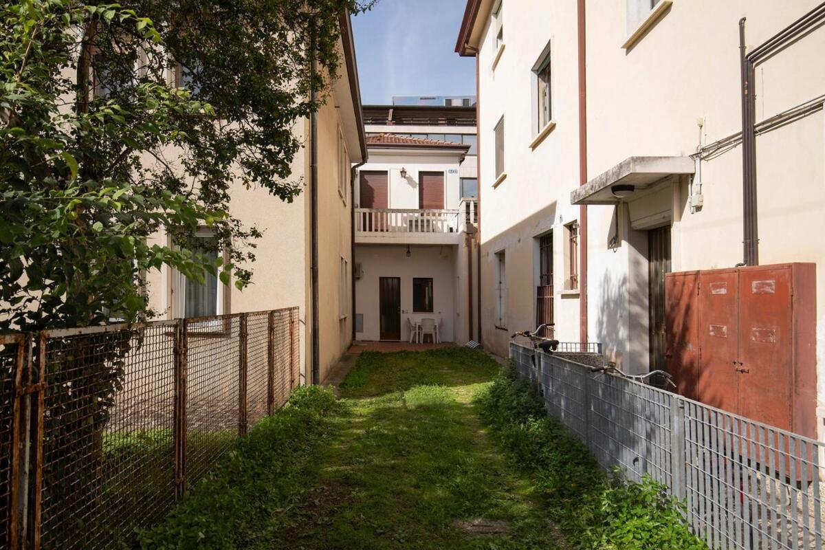Monolocale - Piano Terra - Ingresso Indipendente Apartment Padova Exterior photo